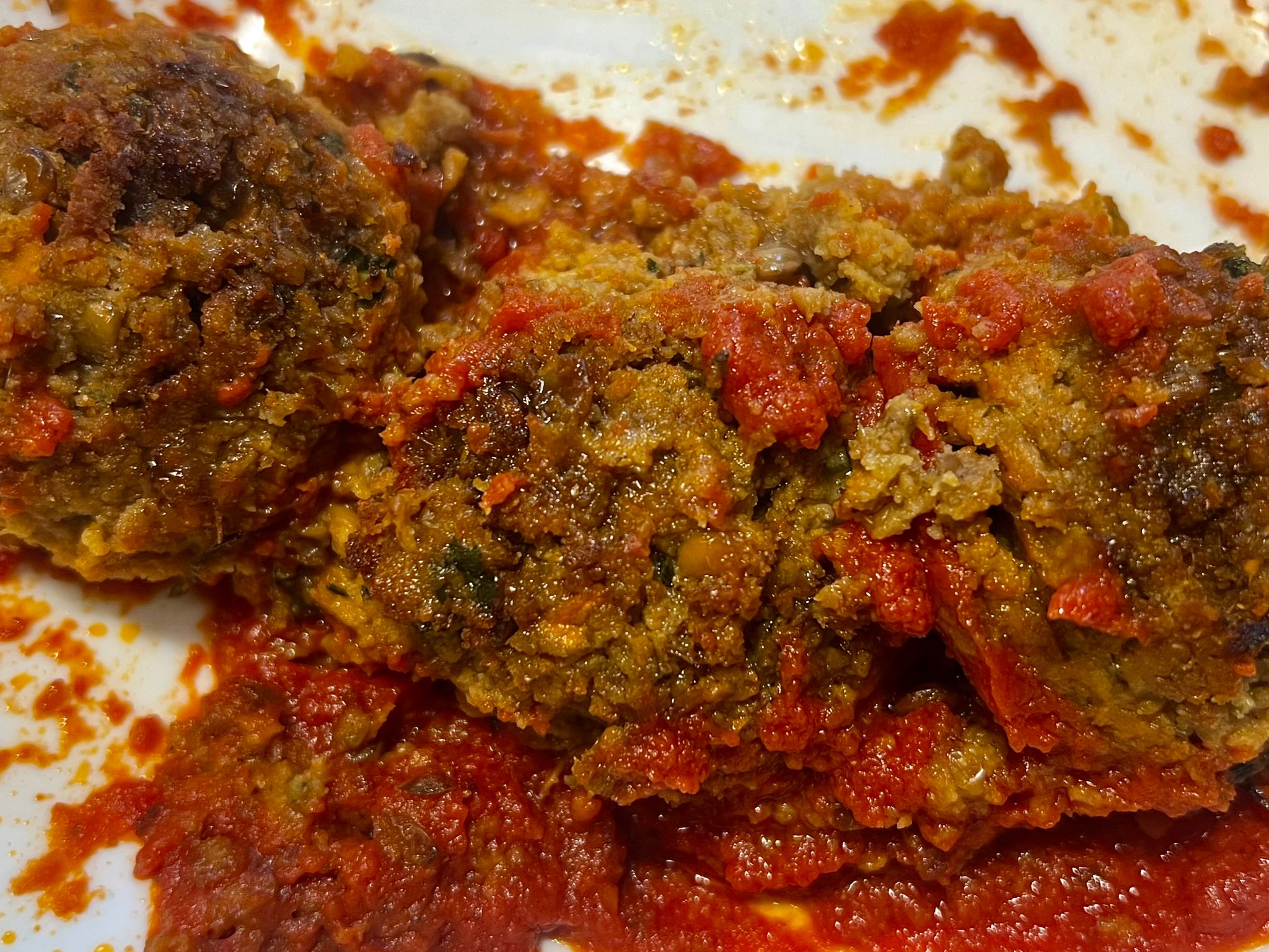 Polpette di lenticchie al sugo